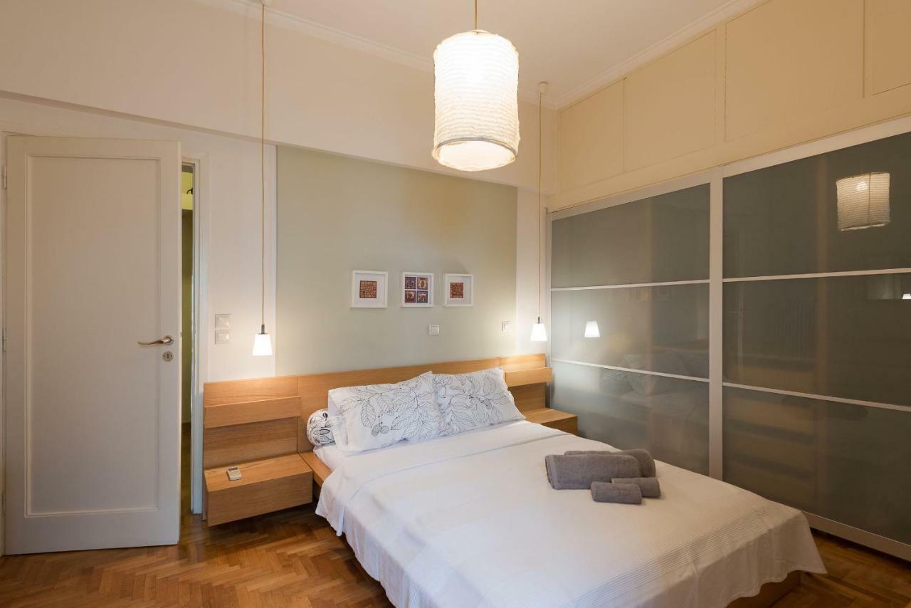 Stylish Flat With Veranda In The Heart Of Athens Luaran gambar