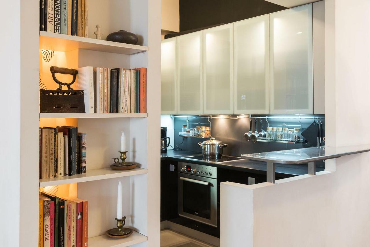 Stylish Flat With Veranda In The Heart Of Athens Luaran gambar