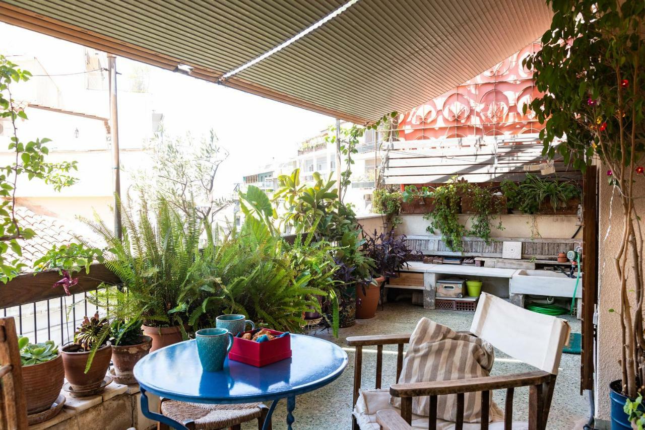 Stylish Flat With Veranda In The Heart Of Athens Luaran gambar